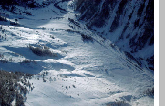 Avalanche Queyras décembre 2008 (c) RTM05
